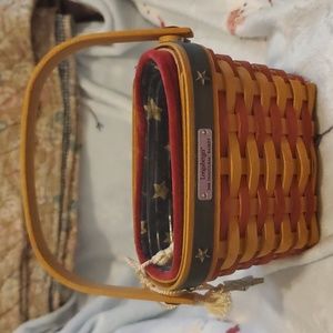 2001 longaberger inaugural basket